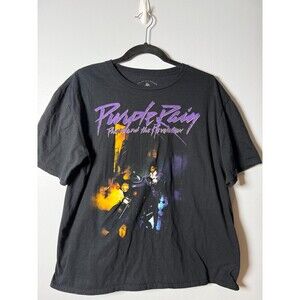 Prince and The Revolution Purple Rain Graphic Black T-Shirt Size Large
